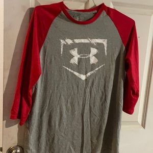 Under armour baseball tee, dri fit, size S